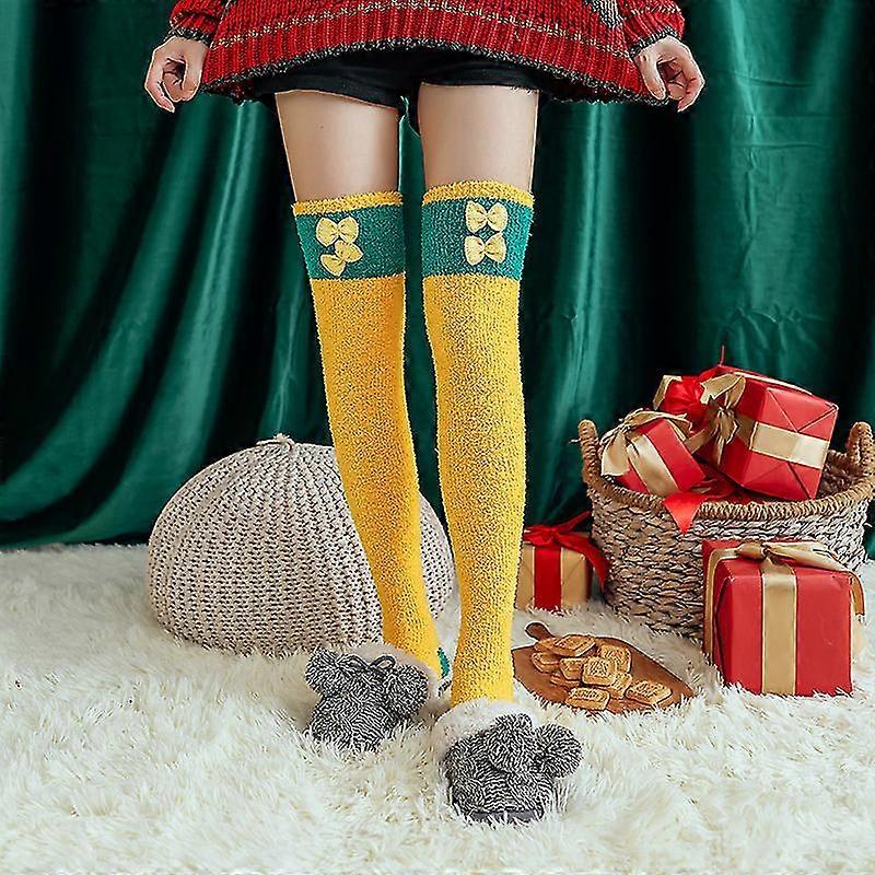 Femmes Dessin Animé Corail Velours Genou Chaussettes Dame Belle Chaud Comcompatible Avec Table Épaisse Longues Chaussettes Hiver Mignon Bas Rouges | Noël jaune