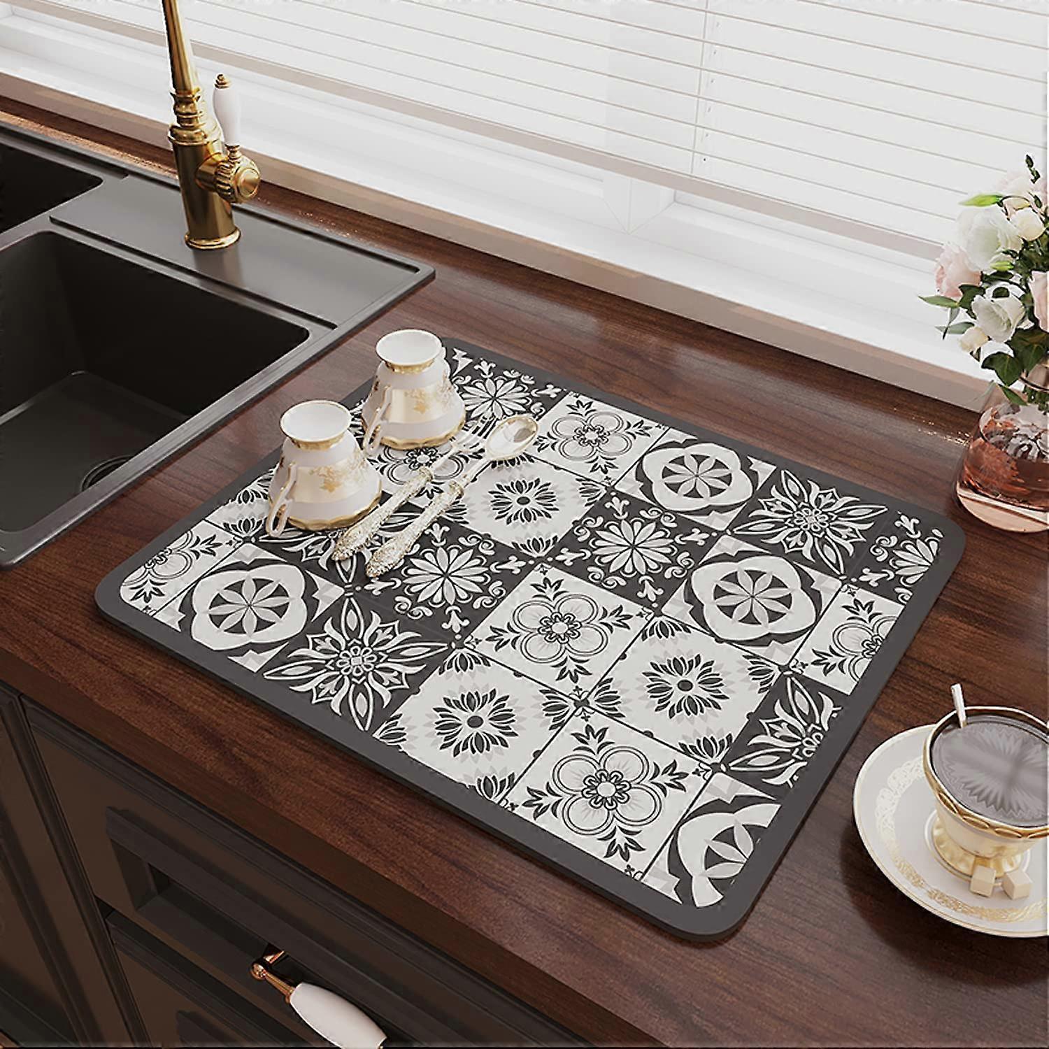 Super Absorbent Dish Drying Mat with Retro Pattern, Quick Dry Non Slip Kitchen Counter Mat Grey 40x50cm