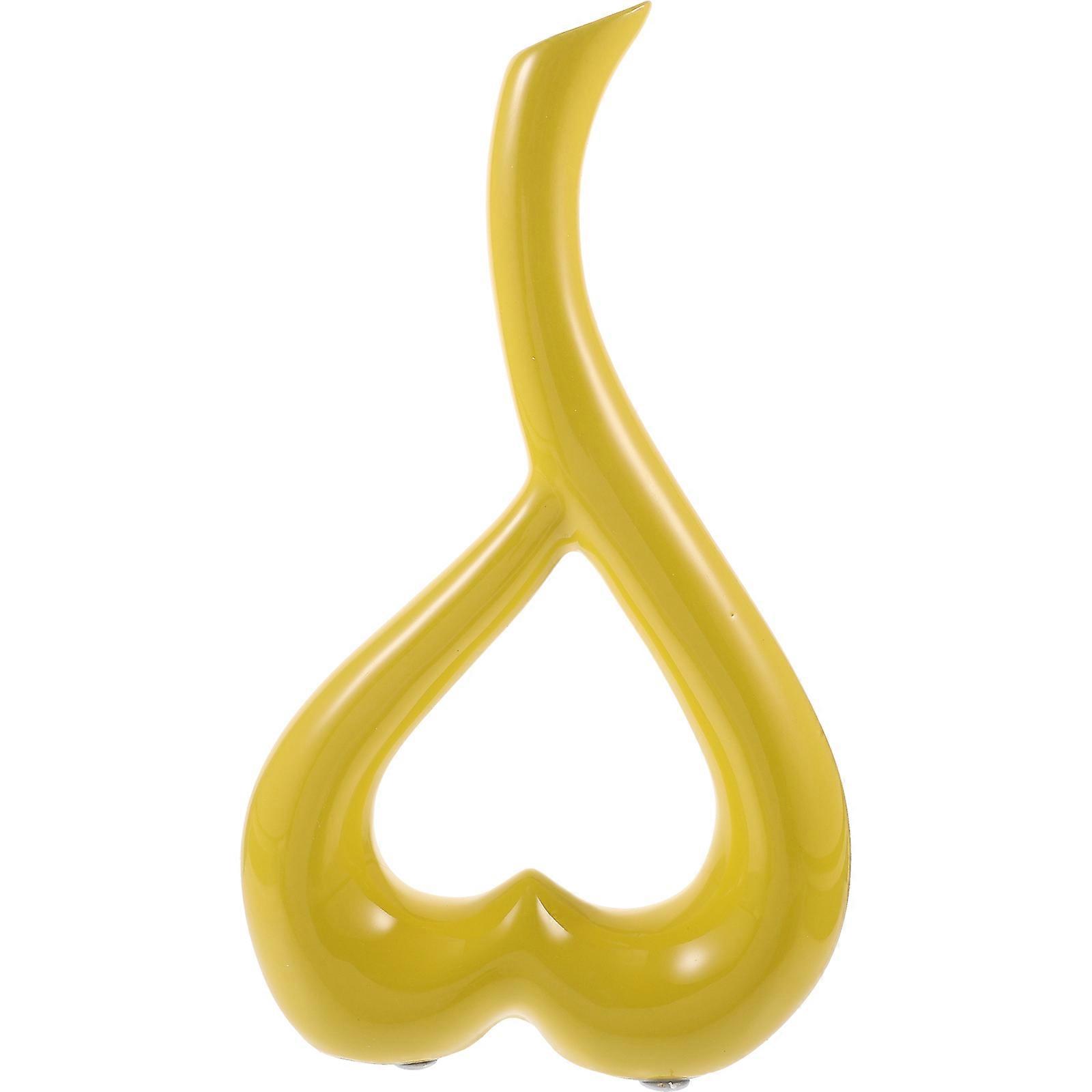 Artistic Vase Design, Featuring Sturdy Build and Graceful Appearance