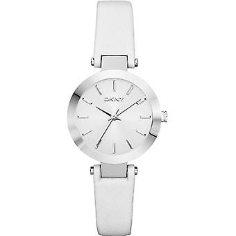 DKNY Sasha Quartz analoginen nainen katsella NY8782 Cowskin ranne koru