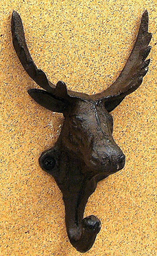 Moose Hook Verkocht Single