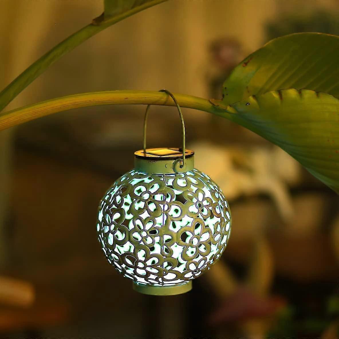 Roaming Light Retro Hanging Solar Lantern With Handle Use As Table Lantern Waterproof Outdoor For Garden Patio Porch, Etc