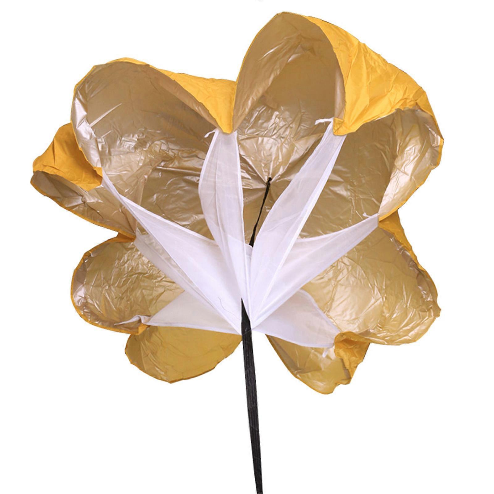 אימון ספרינט כדורגל מאמן רץ כדורגל כדורגל תרגילים ריצה מהירות מצנחים התנגדות מצנחים מטריות צהוב