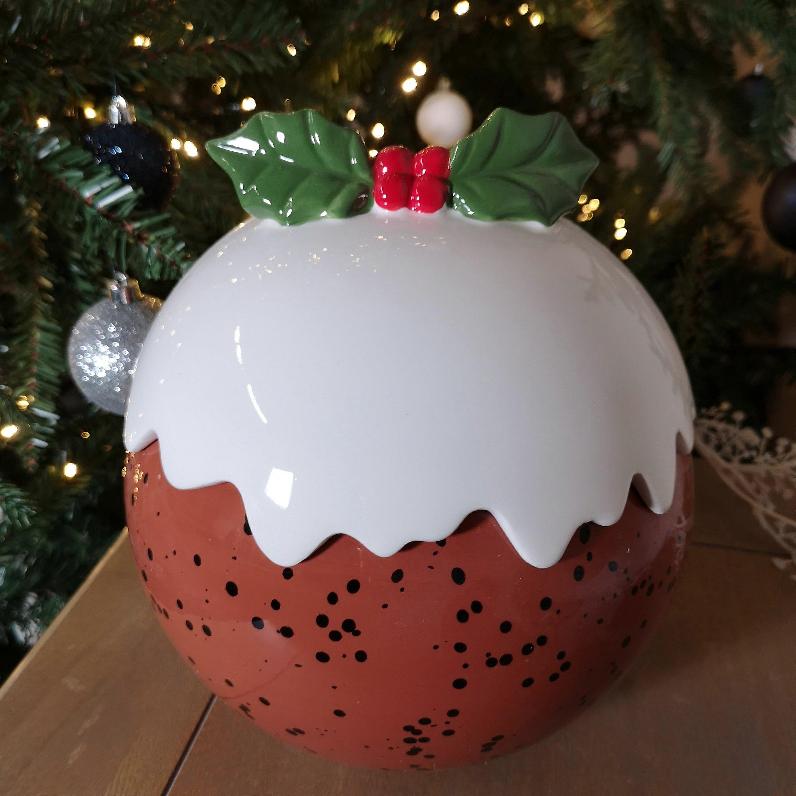 21Cm Christmas Pudding Ceramic Cookie Jar