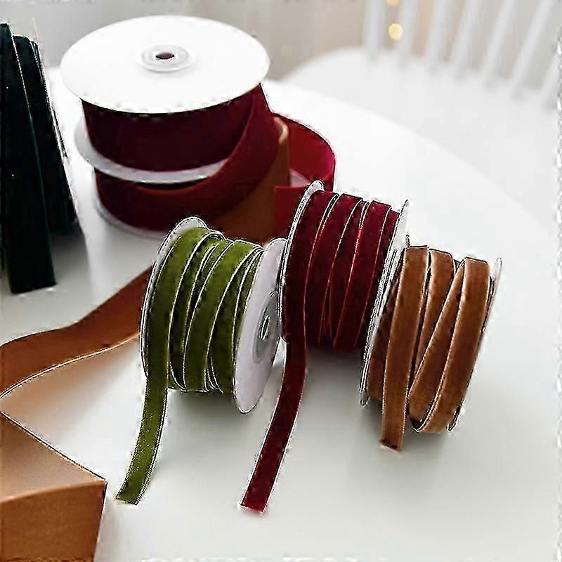 1.5cm Wide Christmas Velvet Ribbon for Gift Wrapping & Holiday DIY Projects