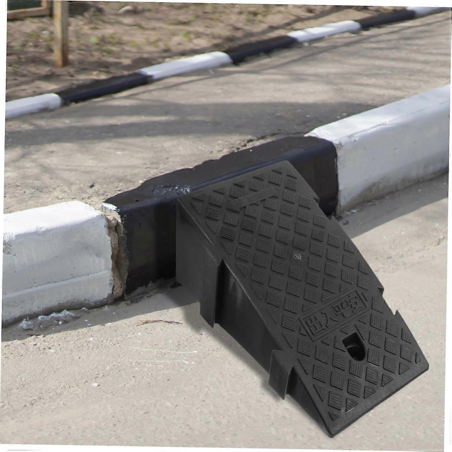 Car Ramp for Cars - Plastic Black Driveway Ramps, Wheelchair Kerb ...