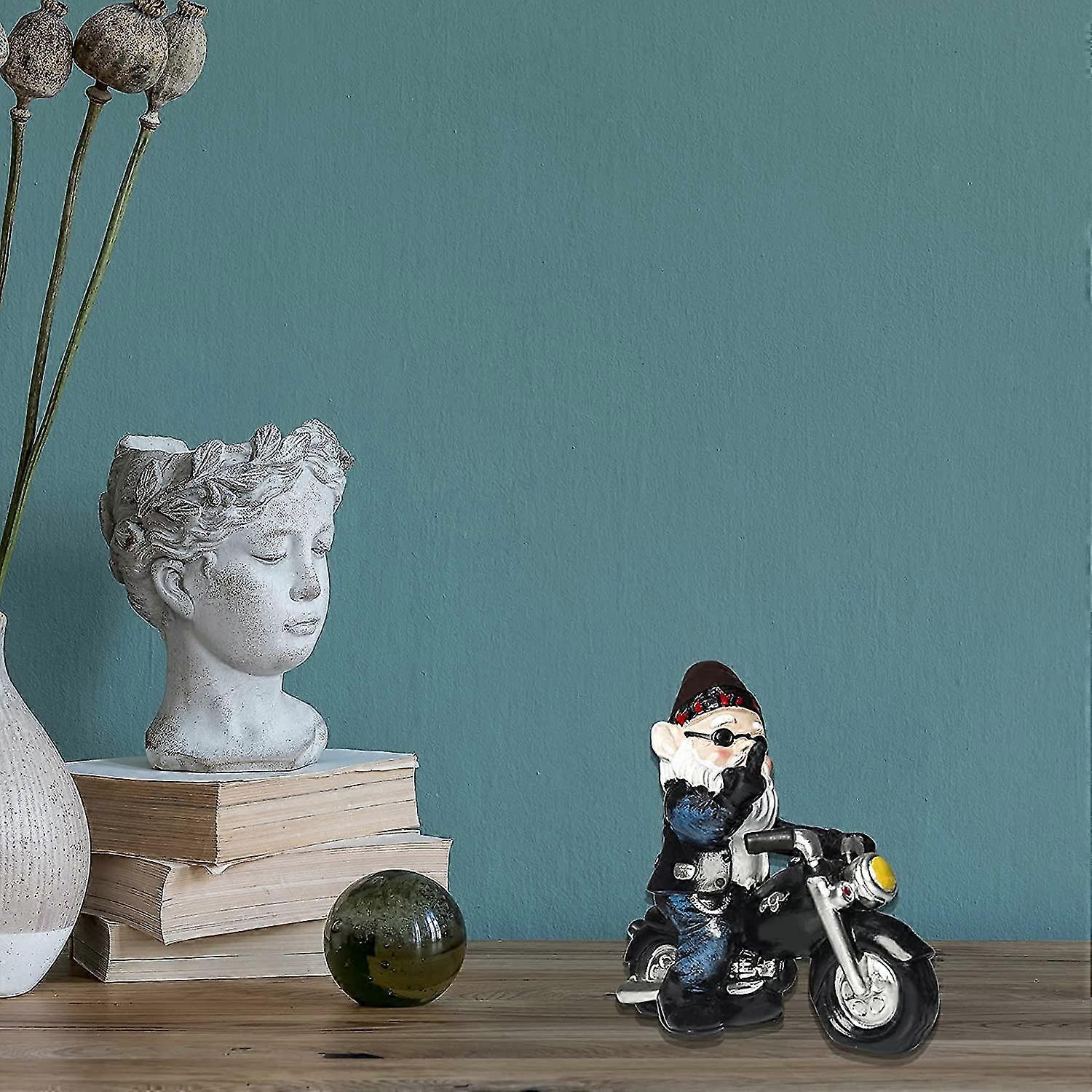 CEWROM Gartenzwerg Auf Motorrad – Lustige Harz-Figur 14x13cm, Wetterfest & Handbemalt, Perfekt Als Garten-Deko Oder Geschenk