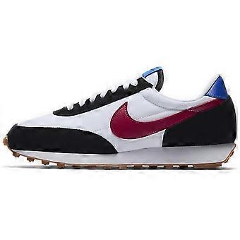 Tênis Nike Daybreak 'Branco Novel Vermelho' Feminino CK2351-003