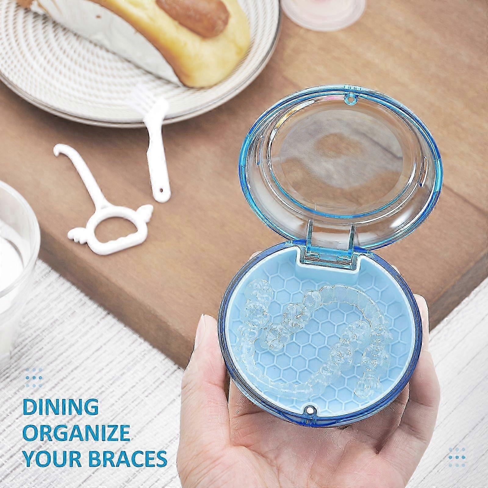 Compact Ventilated Retainer Storage Case