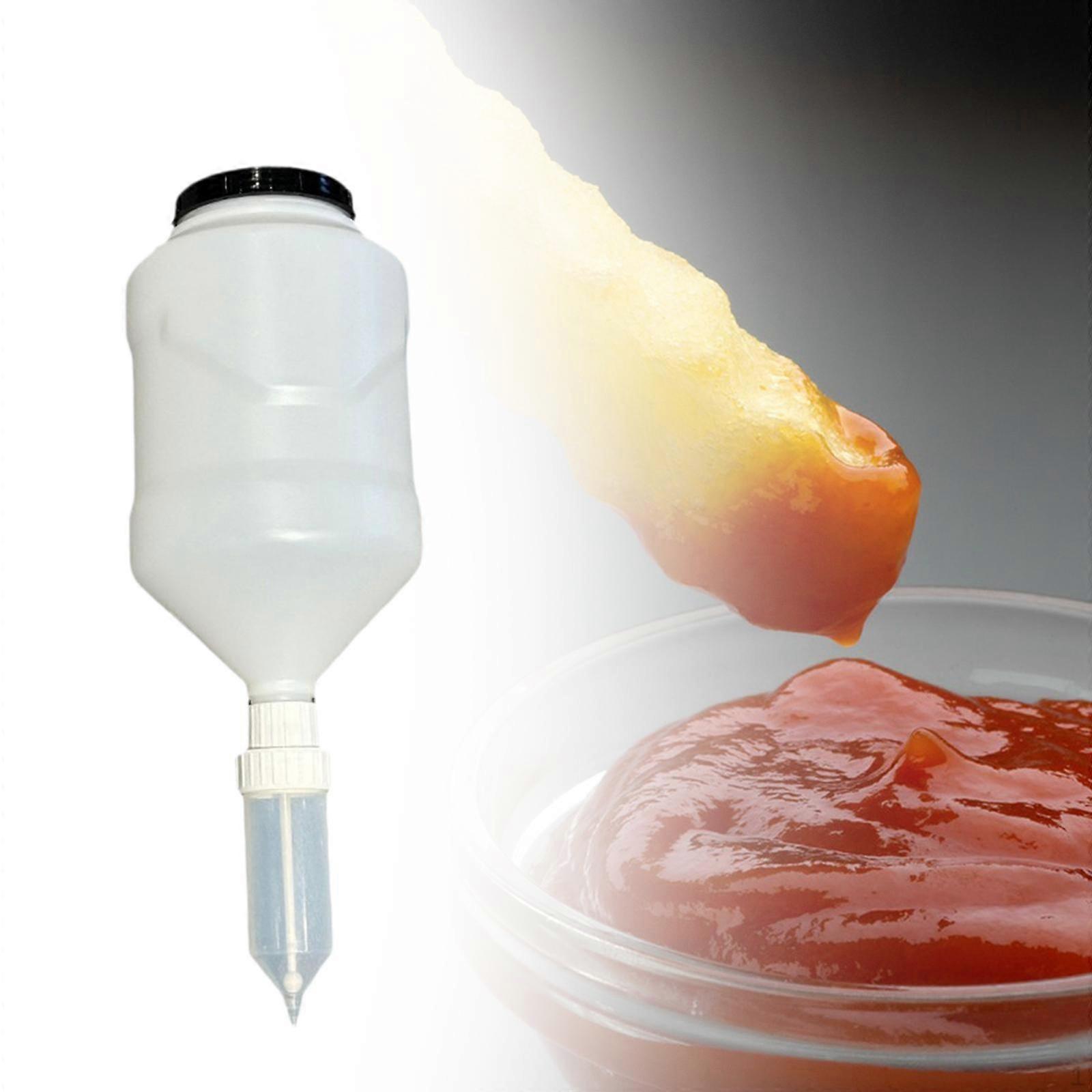 5.5L Sauce Bottle for Squeezing Condiments Ideal BBQ And Outdoor Use