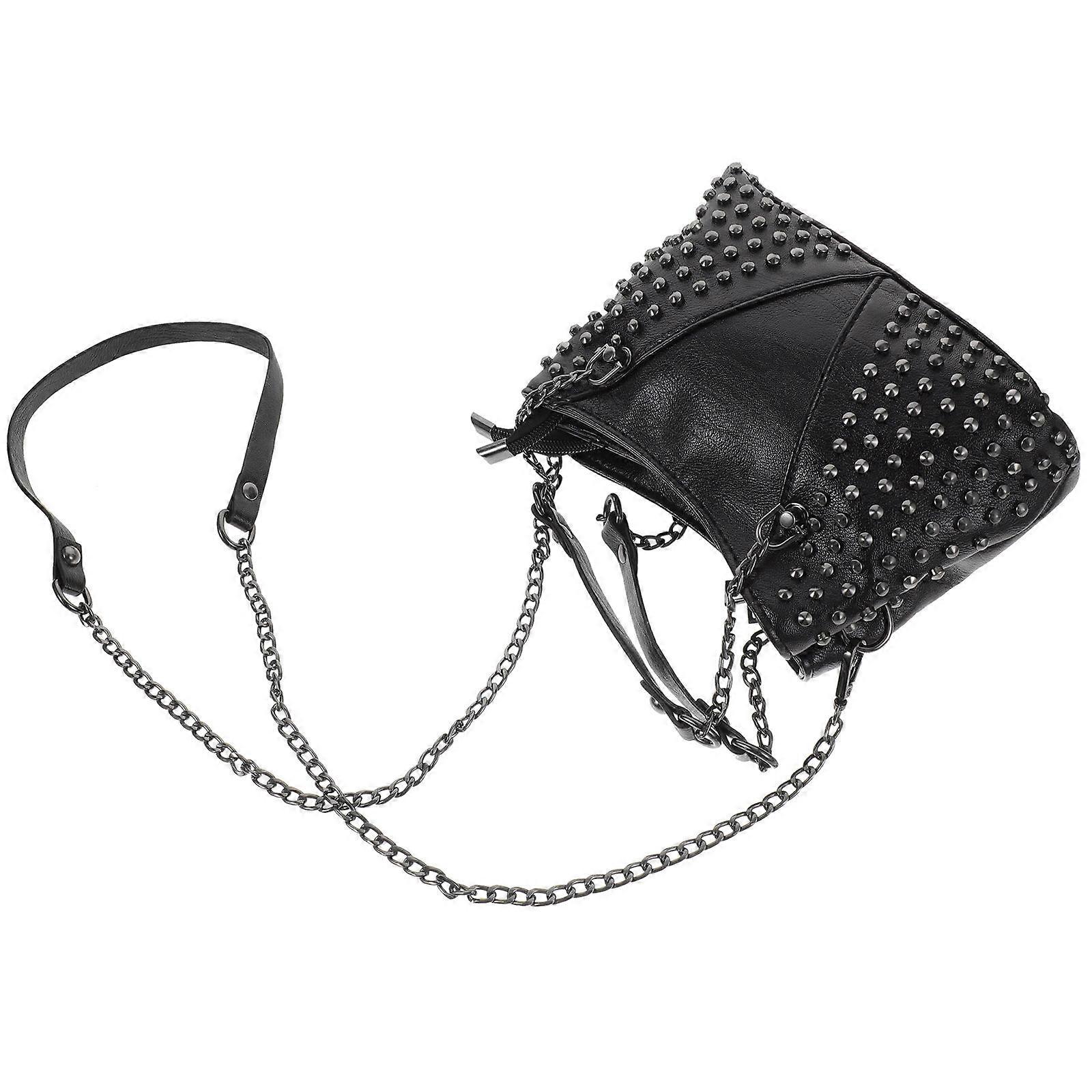 Rivet Design Purse, Spacious and Fashionable, Perfect for Travel and Leisure Activities