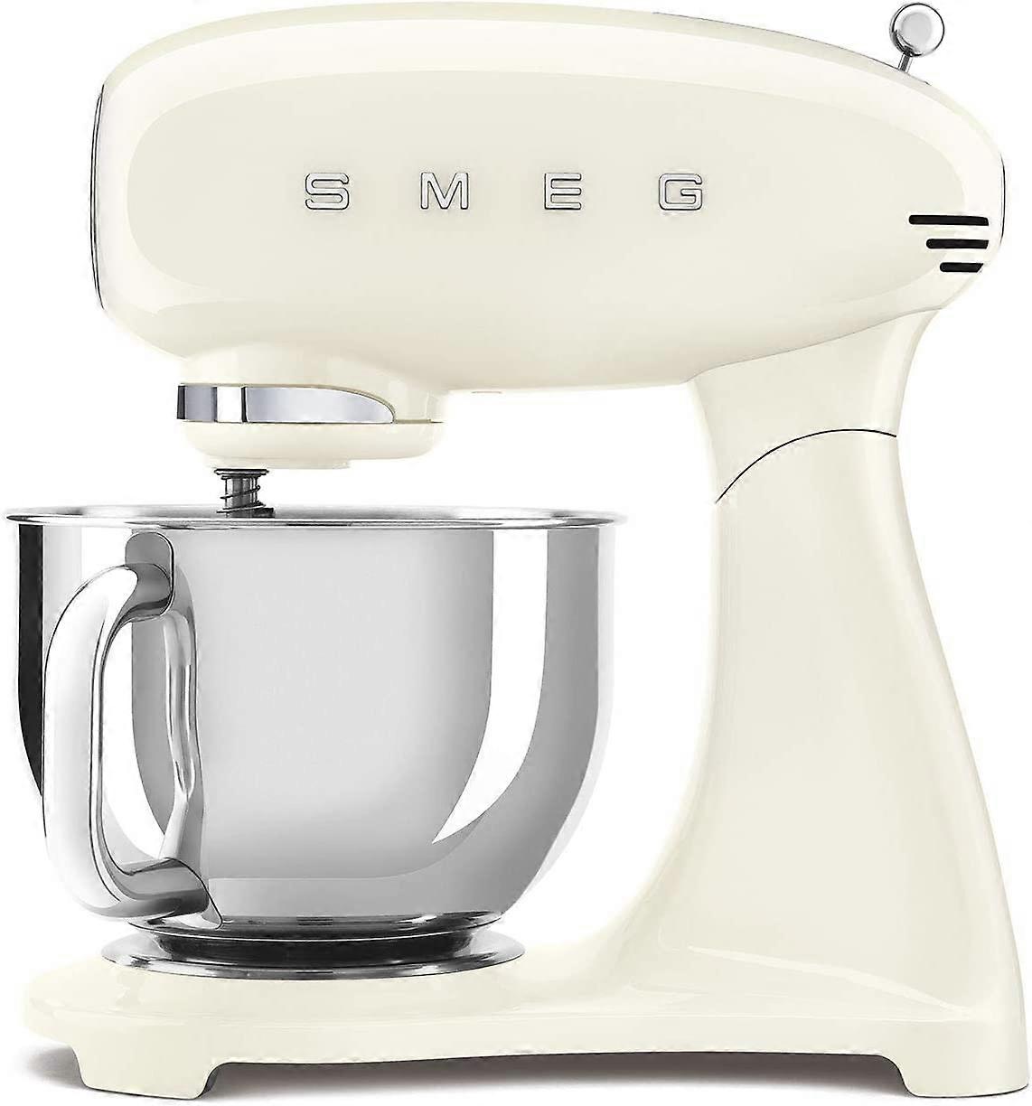Smeg smf03 50’s retro style stand mixer