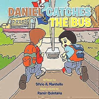Daniel prend le bus