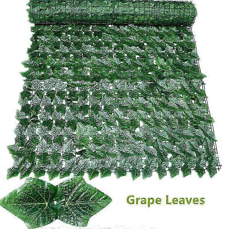 Fade-Resistant Ivy Privacy Screen