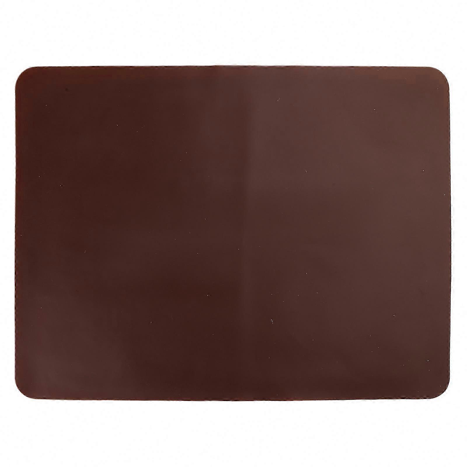 Extra-large silicone mat for countertops, multi-functional dining table protector, non-stick placemat.