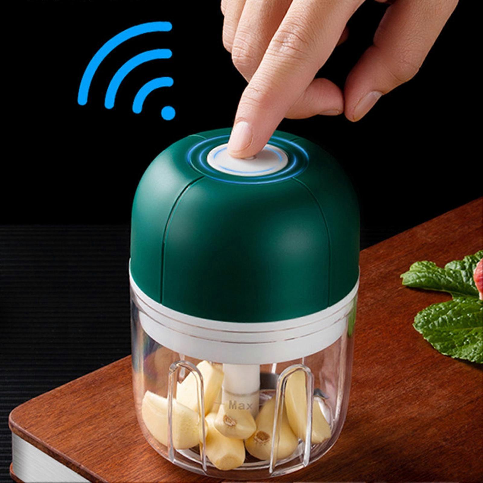 Electric Garlic Chopper Cordless Efficient Portable 250ml Capacity Labor Saving Mini Food Processor 