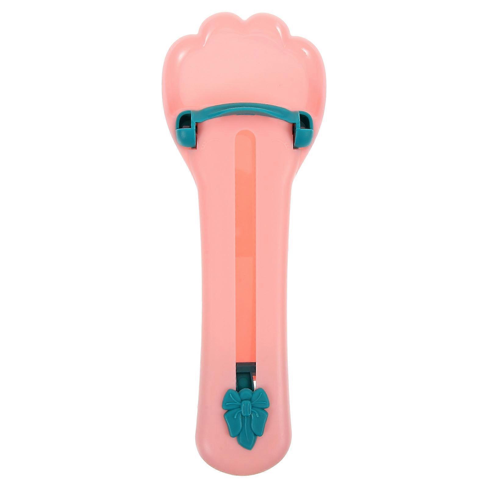 Cat Snack Feeding Tool 3Pcs Claw Shaped Spoon For Indoor Feeding Cats With Pink Color And Easy Cleaning Functionality