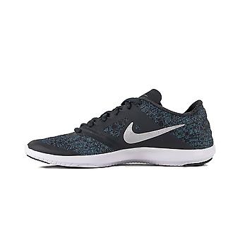 nike wmns studio trainer 2