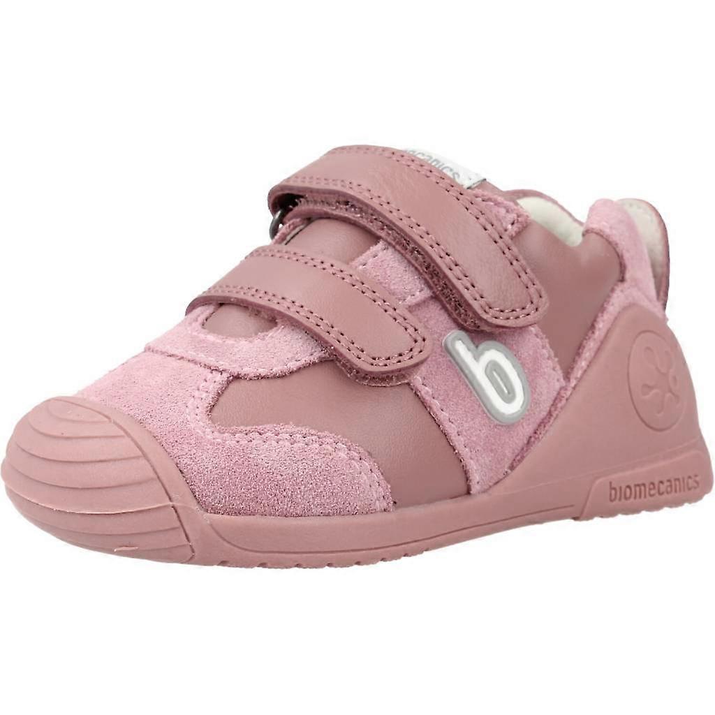 Baskets Biomecanics 221002b