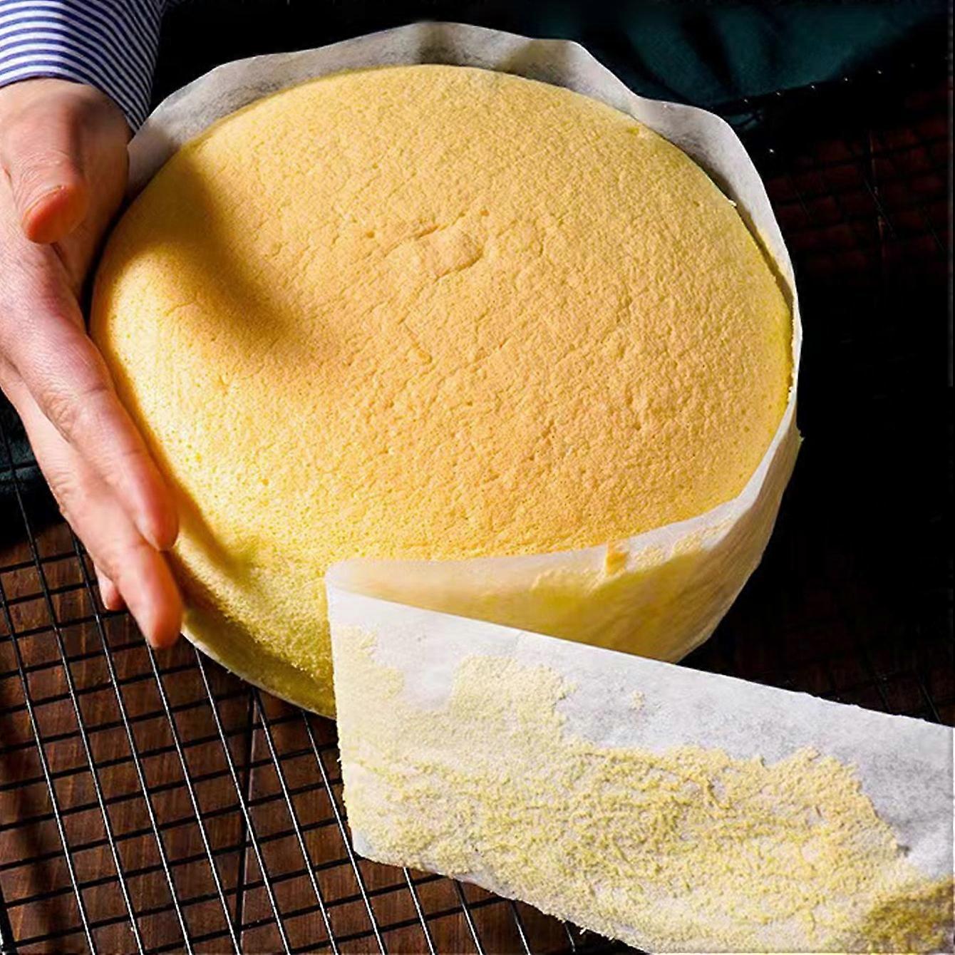 Easy-Cut, Non-Stick Baking Parchment Roll Versatile & Durable for Effortless Baking, Cleanup
