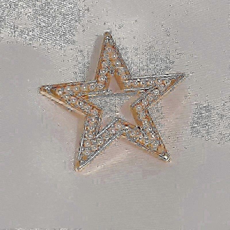 Double C Design Brooch for Classic Style Lovers