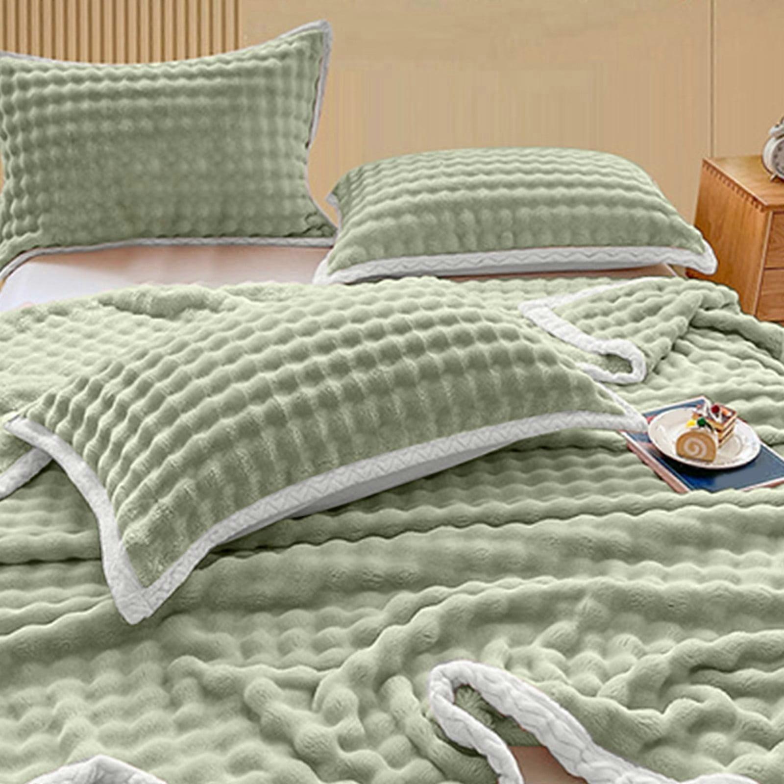 Txmfgh Soft Bubble Fleece Blanket - Double-sided plush, all-season warmth, machine washable. Ideal for naps, reading, TV. Multiple colors.