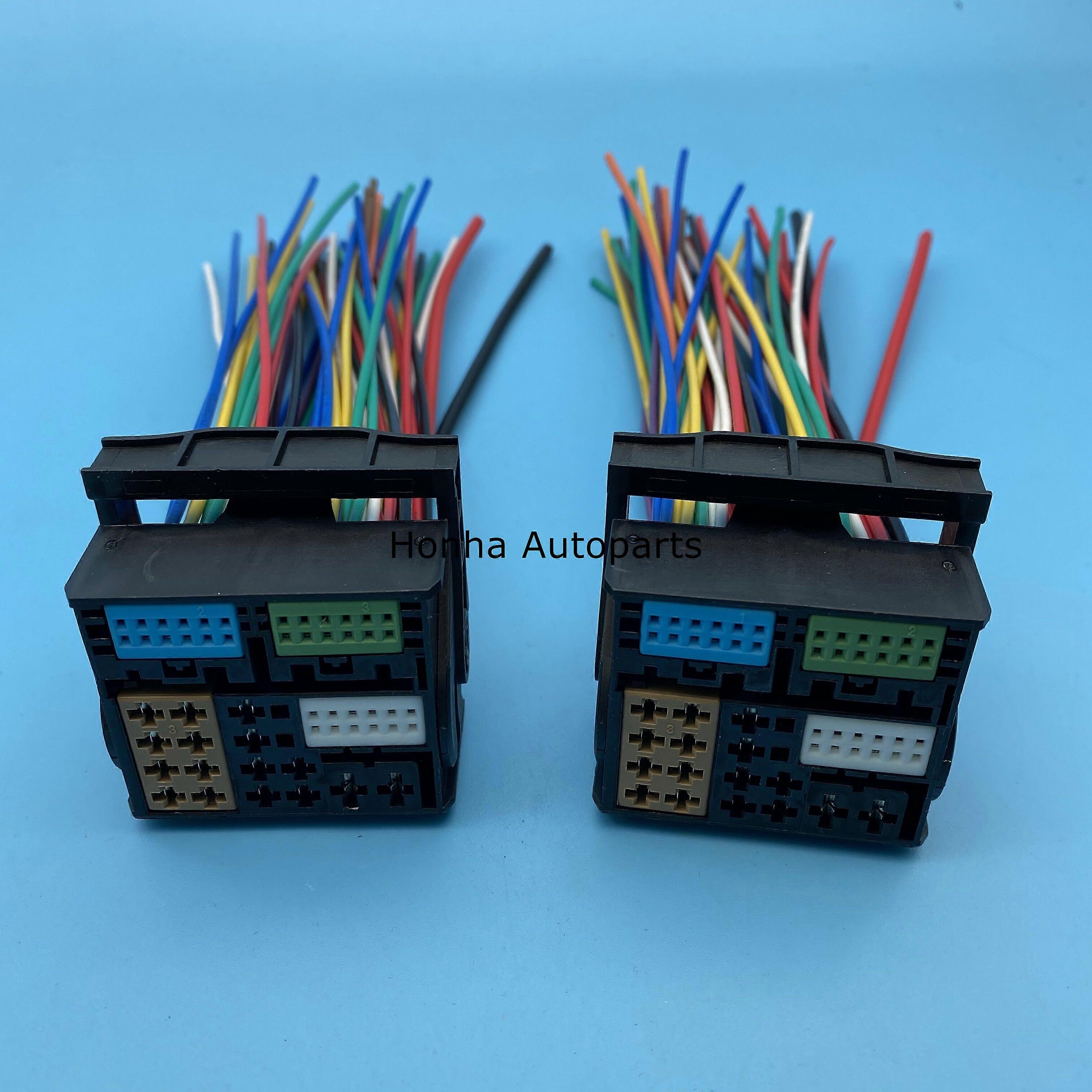 Araba Multimedya Ana Bilgisayar Navigasyon Bluetooth Radyo Fiş Konnektör 52 pin ile 8X0 035 444 / 3B7 035 447 terminal ile