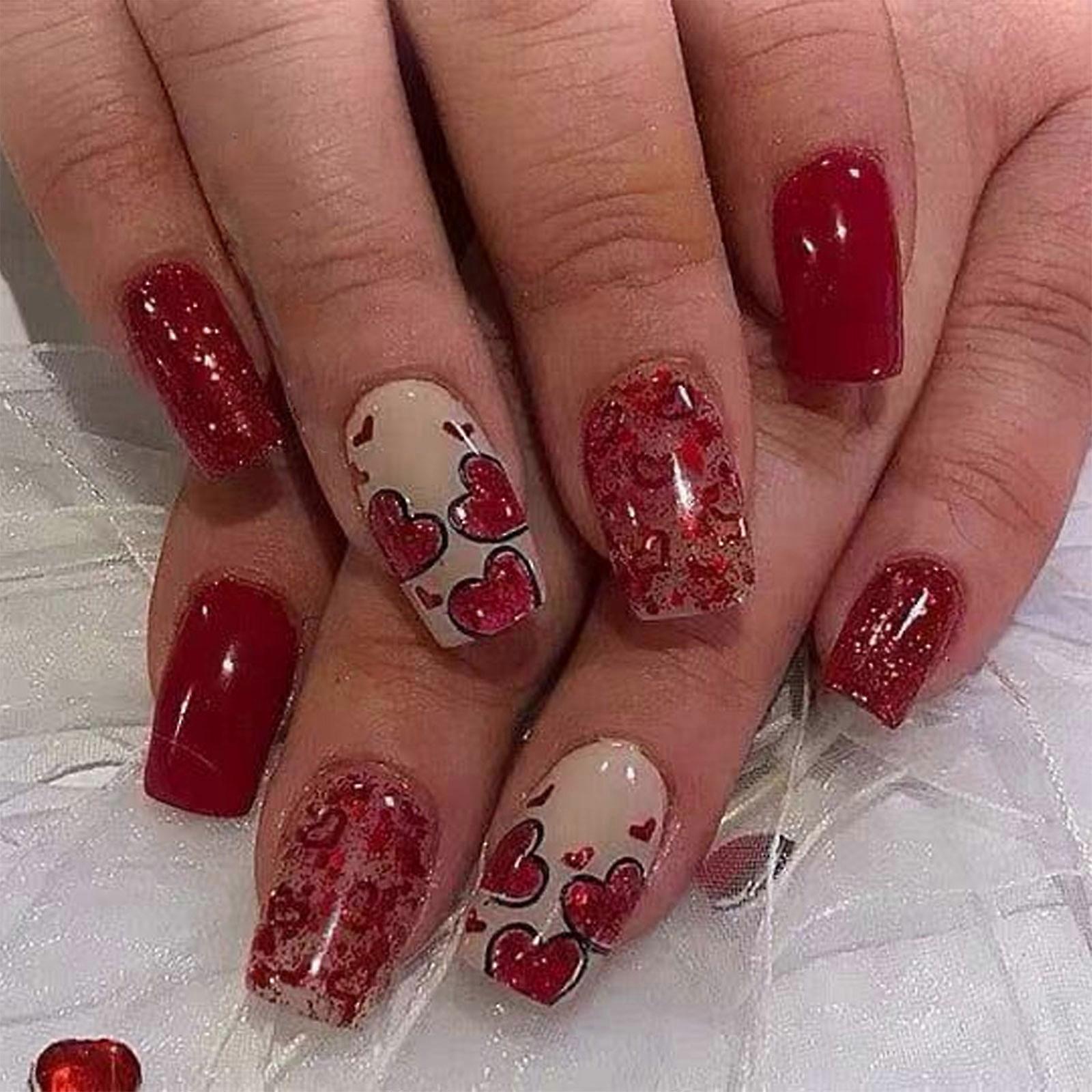 24 db Valentin-napi Press On Nail Festival műköröm szív műköröm csillogó teljes fedőpálca a körömre