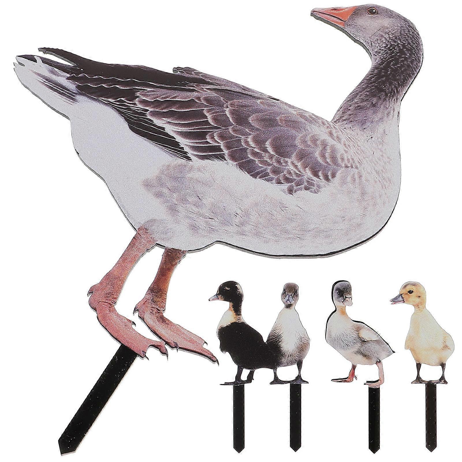 Stylish Duck Art Stake, Practical Garden Solution for Aesthetic Appeal