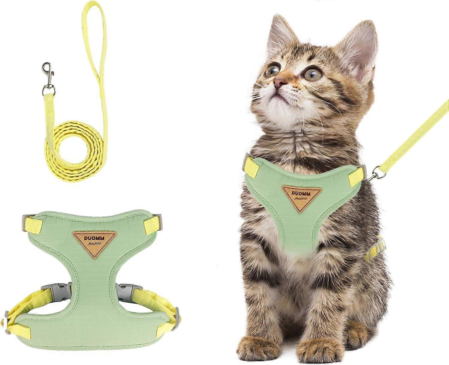 Cat Harness and Leash Set Escape-Proof Adjustable cat Leash and Harness Combo