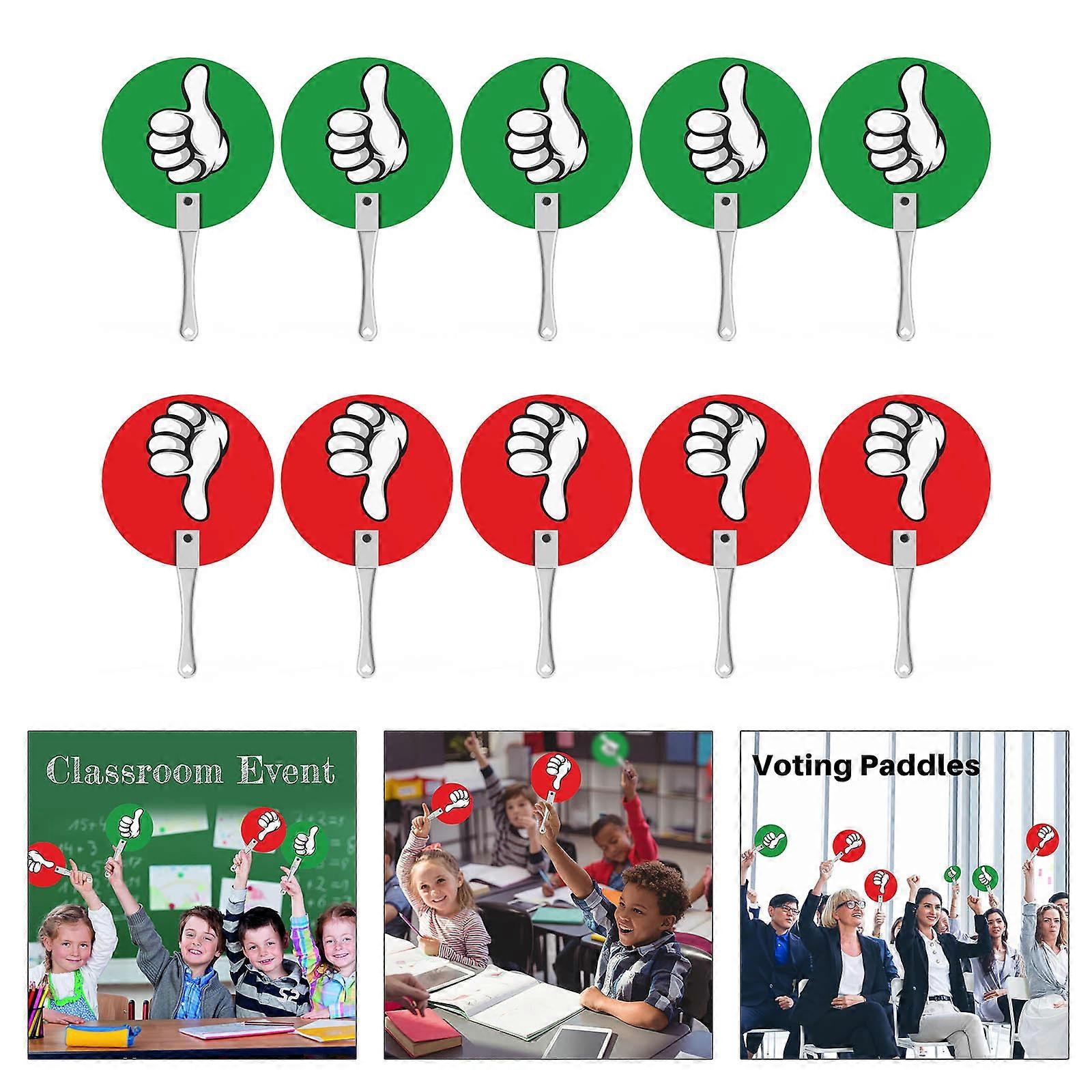 Ach, zou die school er nog wel zijn, kastanjebomen op het plein, de zware deur, platen van ridders met een kruis en van Goejanverwellesluis, geheel in kleur. Die mooie school, daar stond Ach, zou die school er nog wel zijn, kastanjebomen op het plein, de zware deur, platen van ridders met een kruis en van Goejanverwellesluis, geheel in kleur. Die mooie school, daar stond