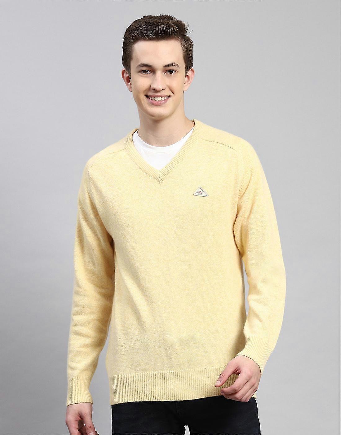Monte Carlo Mens Yellow Solid V Neck Sweater