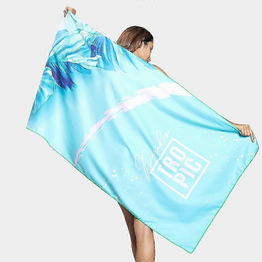 Ultralight Portable Absorbent Microfiber Beach Towel.
