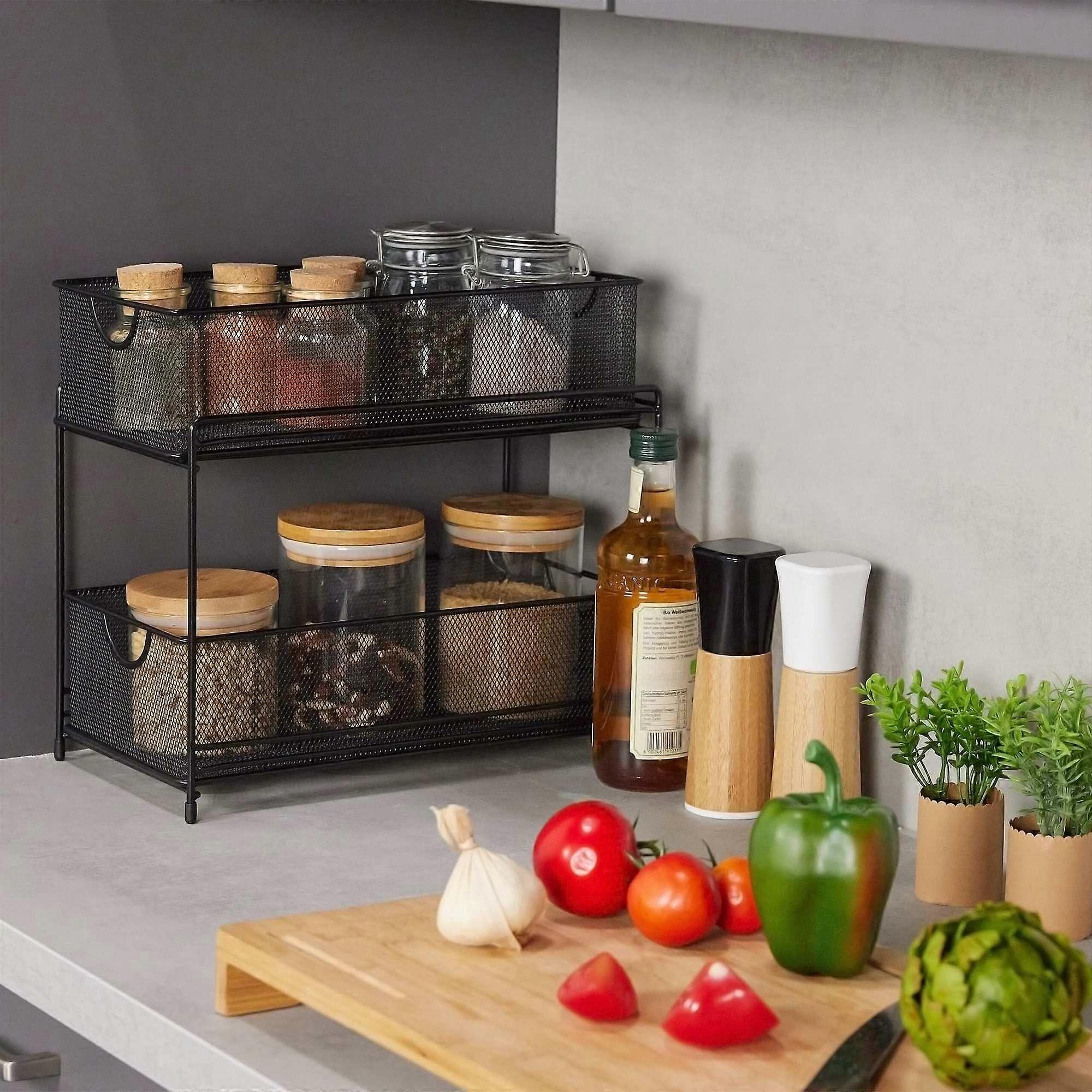 Kitchen organization with 2 pull-out baskets