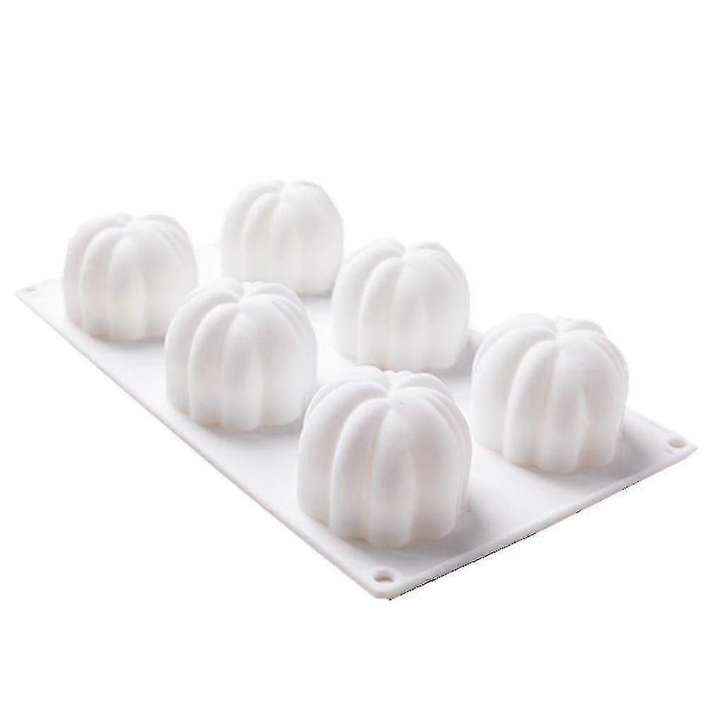 Versatile Silicone Pumpkin Mold for Baking Fun
