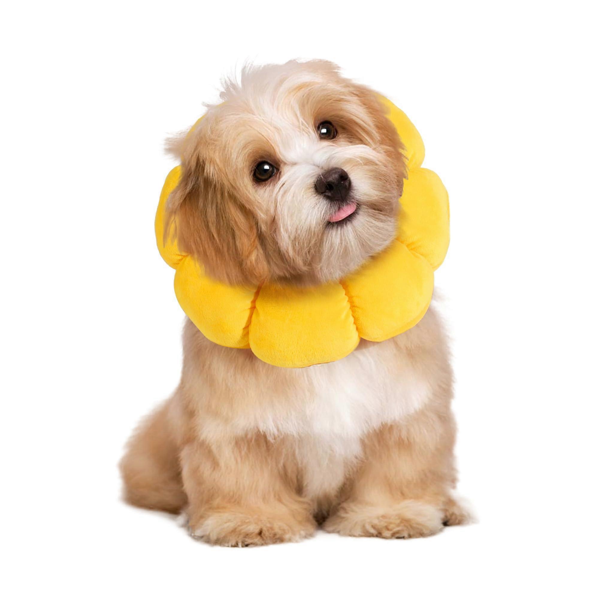 Soft Dog Cone for Dogs and Cats, Adjustable Flower-Shaped Recovery Collar, L Size, Fluffy Design for Surgery & Licking Prevention