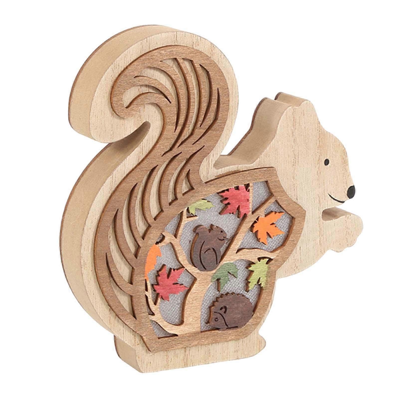Hand Curved Sculpture Ornaments Nordic Style Squirrel