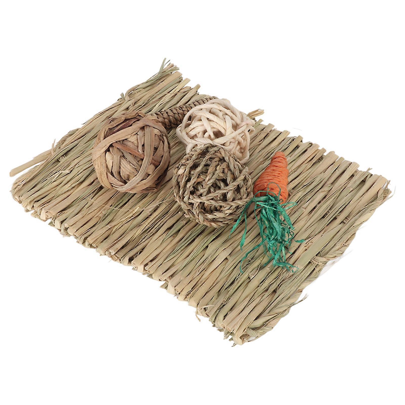 Hamster Chew Toy Set Hand Woven Teeth Grinding Toxic Free Pet Grass Mat Ball Toys for Guinea Pig Rabbit Parrot 