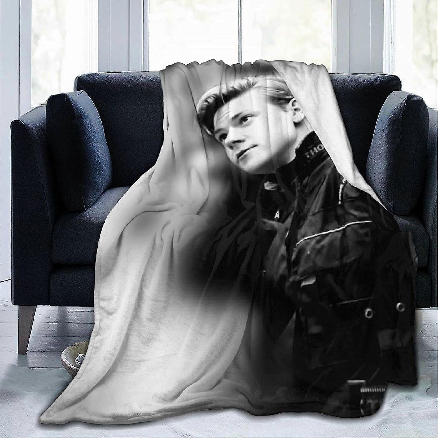 Thomas Brodie Sangster Blanket Ultra-Soft Flannel Blanket 3D Print Fluffy Plush Blanket Bedding Decor Throw Blanket for -DW10654