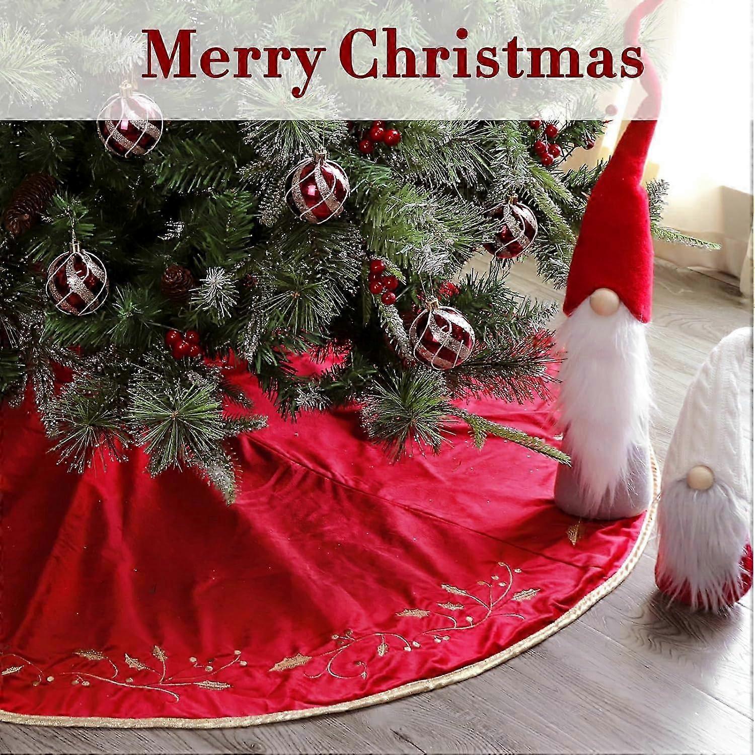 Velvet Tree Skirt 90 cm with 8 Fur balls main image 1