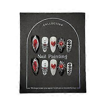 Halloween-pres på nageln, handgjord mandelprofil med webb- och hjärtkonstverk för temafest, styling, looks och konst.