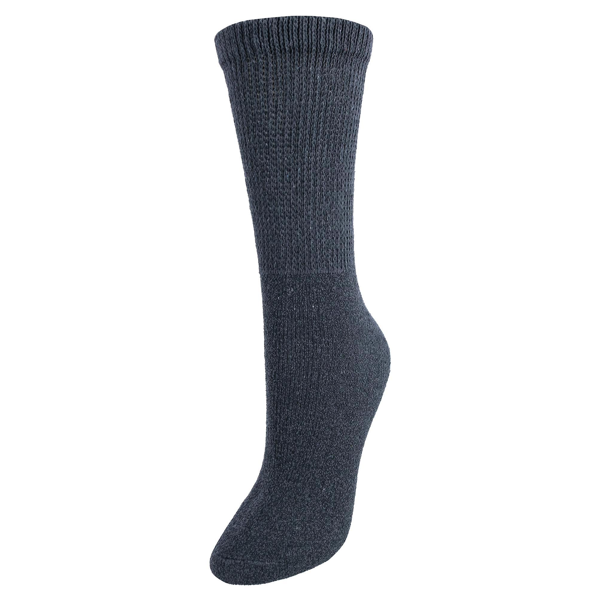CTM Cushioned Diabetic Crew Socks (3 Pair Pack) (Women)