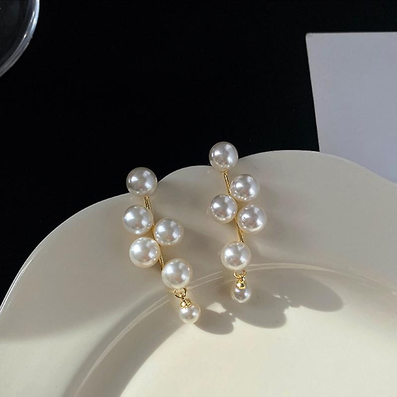 Women earring girl stud ear Drop Korean Oversized White Pearl Drop Bohemian Golden Round Zircon Wedd