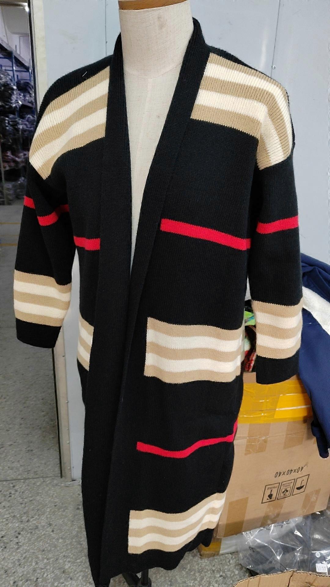 2024 Pullover, Damen Kapuze Farbe Block Strickpullover, langärmelige mittellange Jacke M258