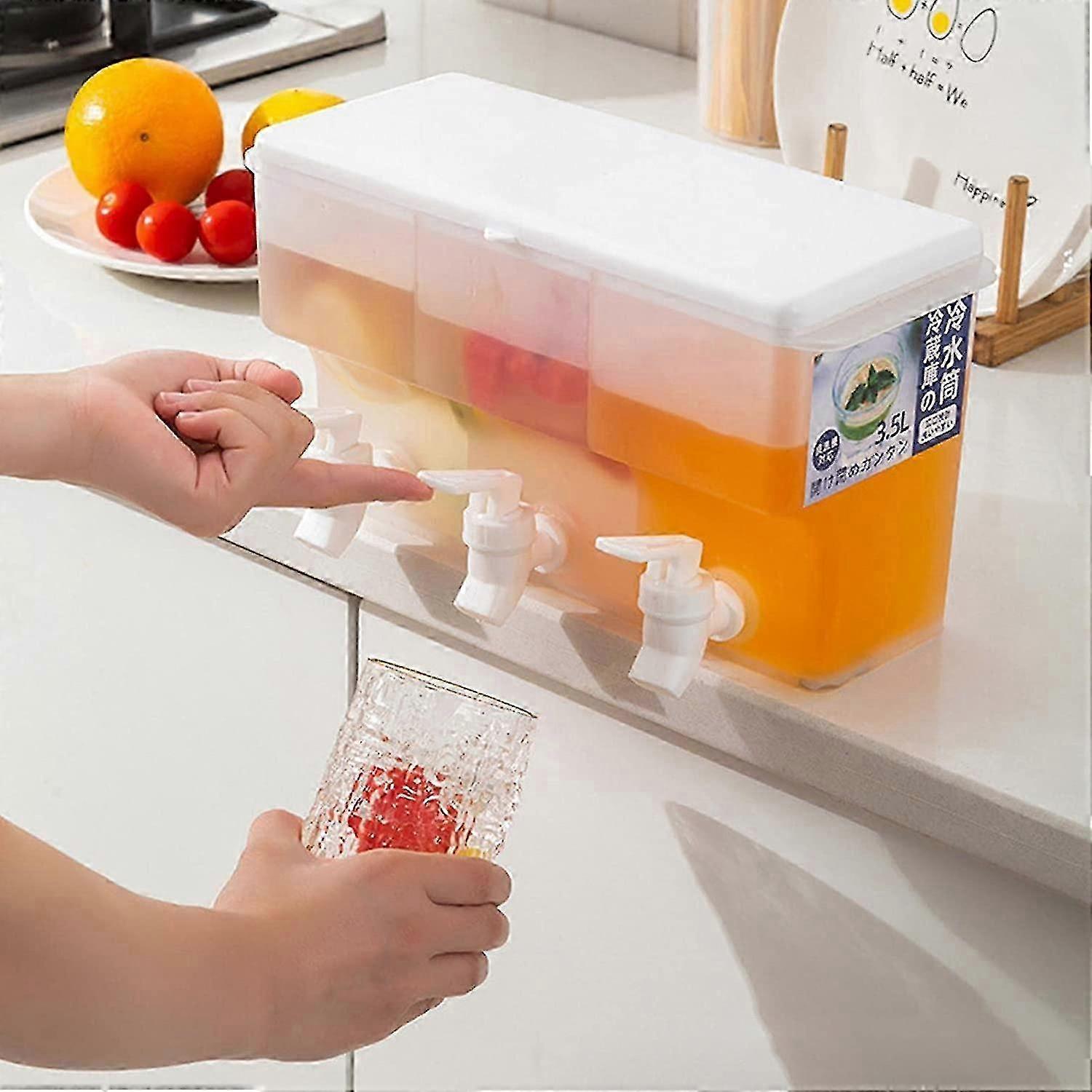 Refrigerator Cold Water Jug With Faucet Large Capacity 3 Compartments Fruit Teapot Kitchen Household Ice Juice Machine Summer Necessities f54