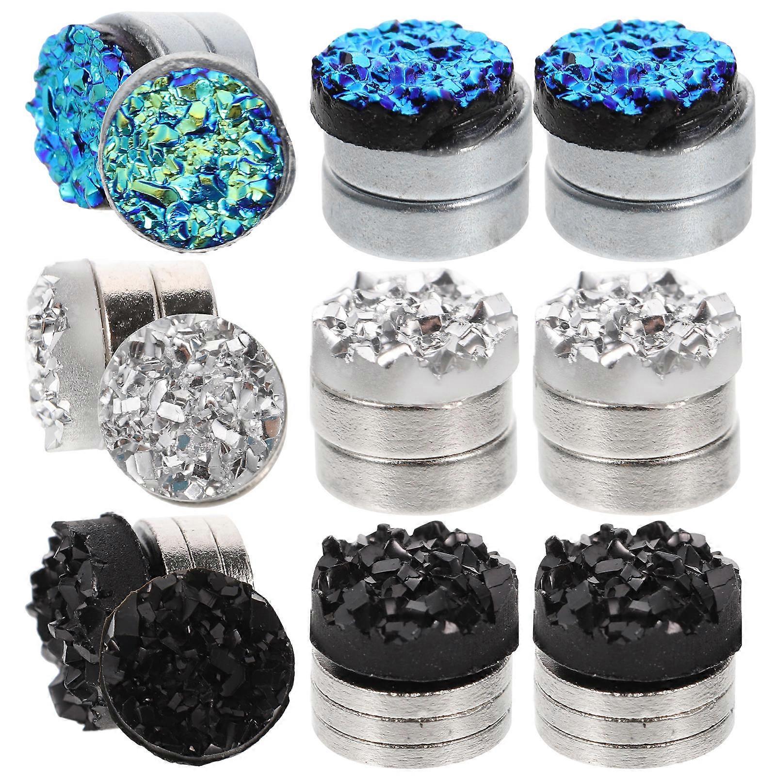 Chic Magnetic Earrings Combining Simplicity and Sophistication