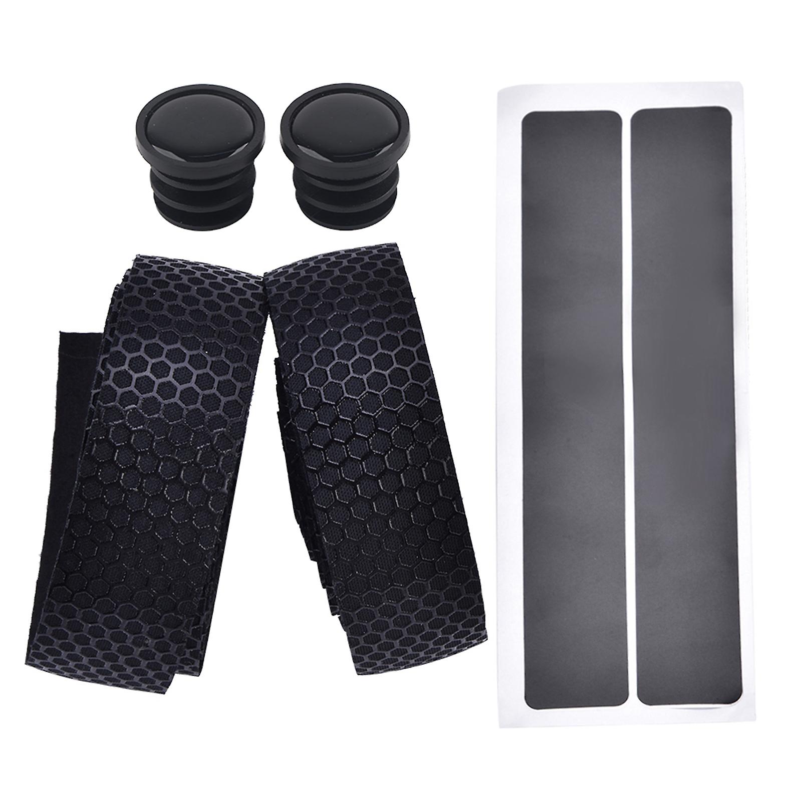 Pair of Anti-Slip Handlebar Plugs for Road and Mountain Bikes (Black)