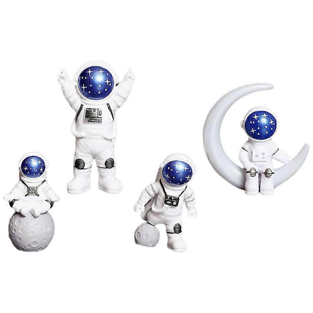 Resin Astronaut Toy Figure For Collectors With Unique Aesthetic Appeal 1 Set