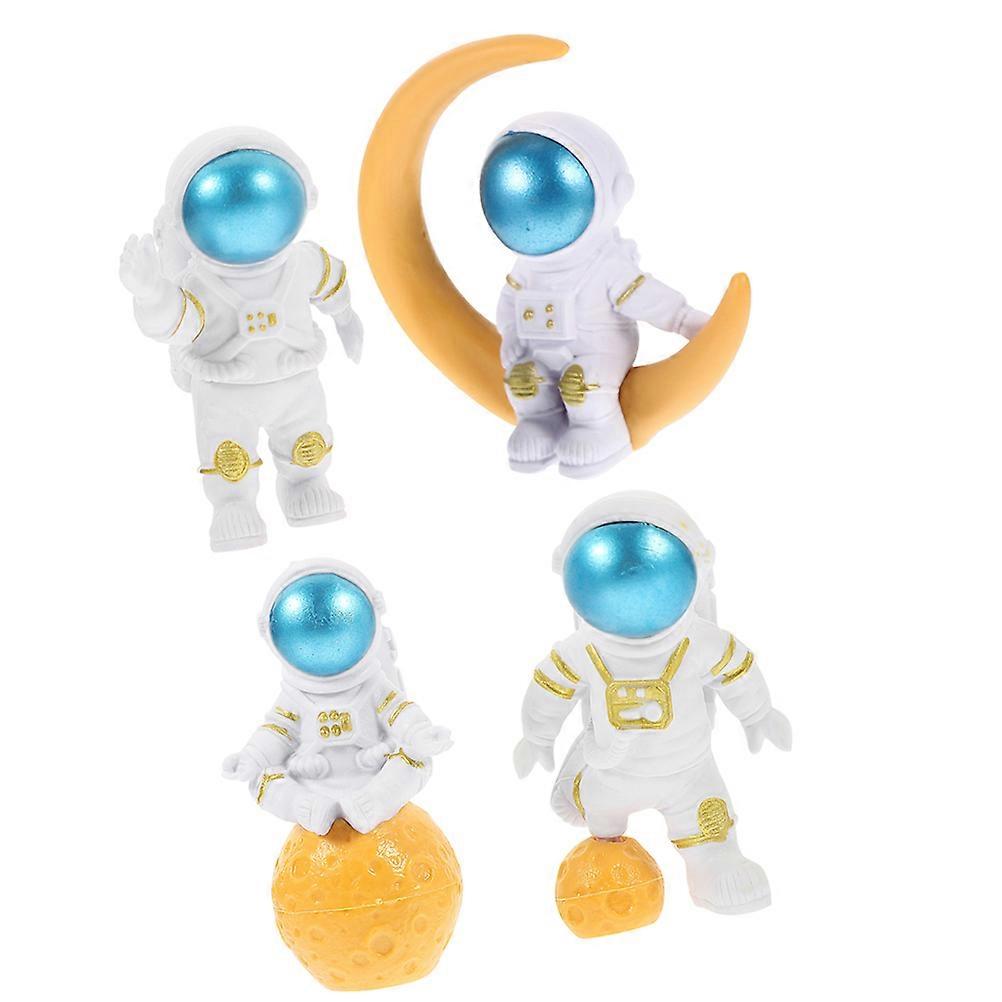 Plastic Astronaut Figurine for Tabletop Decoration 8Pcs Spaceman Figures