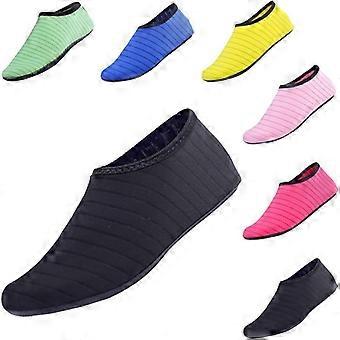 New Water beach shoes Barefoot quick-drying swimming shoes